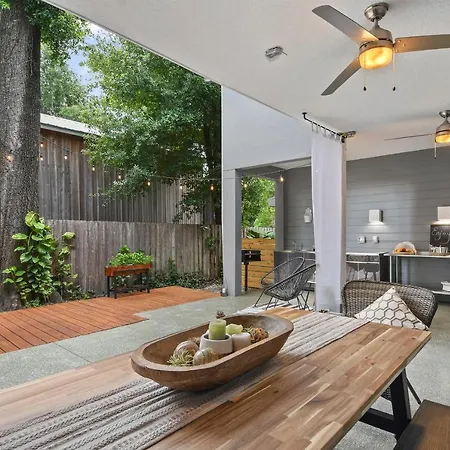 5Bd 4Bath Villa, Amazing Outdoor Space, Pet Friendly